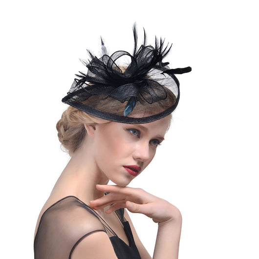Tocado Nupcial con Plumas y Pasador Decorativo en Fibra Natural - Image 16