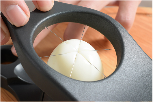 Cortador de Huevos Doble de Plástico 2 en 1 - Image 10