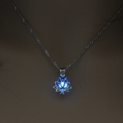 Collar Loto Calado Brillante en la Oscuridad - DIY Halloween - Image 9