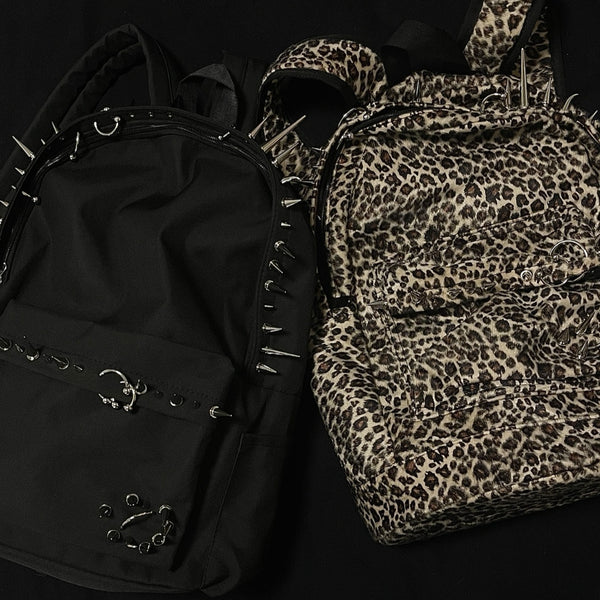 Mochila Punk Estampado Leopardo con Tachuelas - Diseño Europeo Americano Negro