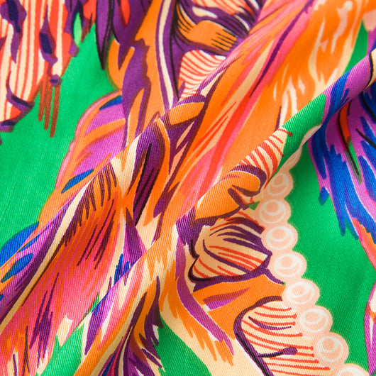 Pañuelo de Seda Sintética con Diseño de Plumas Indígenas para Mujer - Image 29