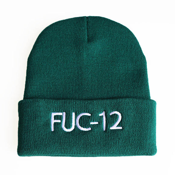 Gorro de Lana Tejido Pullover en Color Sólido