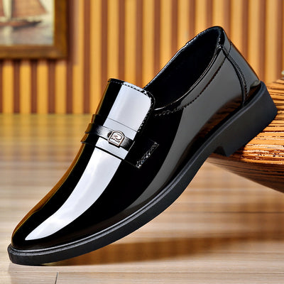 Zapatos de Cuero Elegantes con Diseño Slip-On Espejo - Image 4