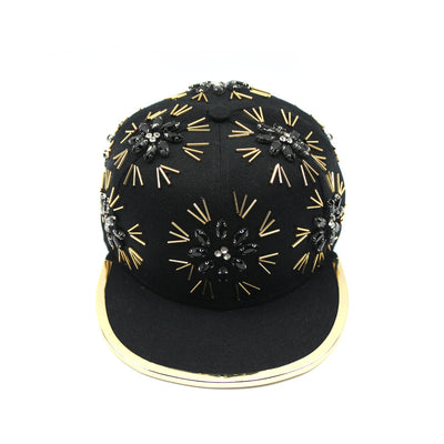 Gorra Hip Hop con Cristales Coloridos y Borde Metálico para Presentaciones - Image 2