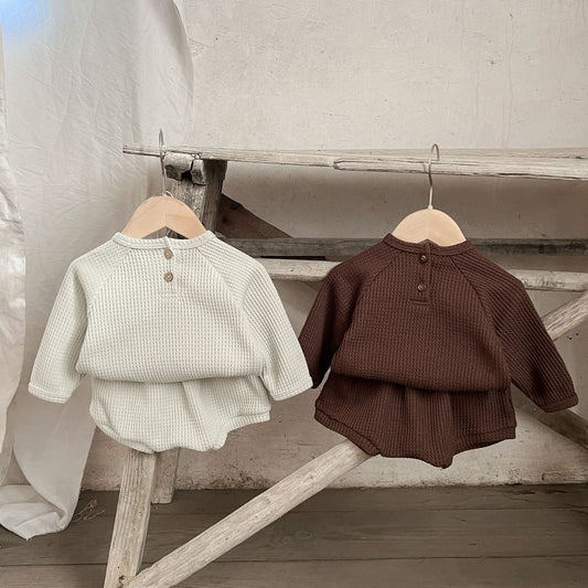 Conjunto de Dos Piezas para Bebé Estilo Moderno
