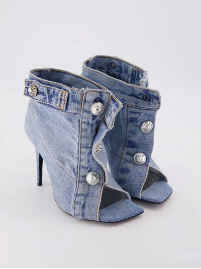 Botas Cortas de Tacón Alto con Remaches en Denim - Image 5