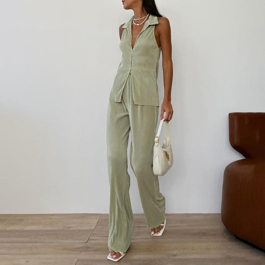 Conjunto Elegante: Blusa sin Mangas y Pantalón Plisado de Cintura Alta - Image 9