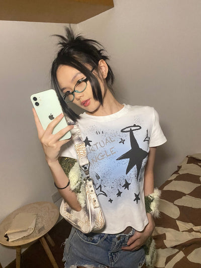 Camiseta Blanca Básica con Estrella Pintada a Mano - Image 6