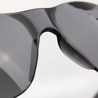 Gafas de Seguridad Ligeras con Lentes Grises Antivaho - Image 9