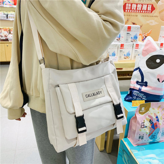 Bolsa Mensajera Impermeable de Lona y Nylon para Mujer - Image 3