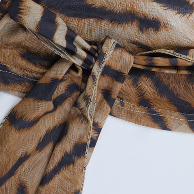 Blusa Leopardo Escote Profundo con Mangas Largas - Image 15
