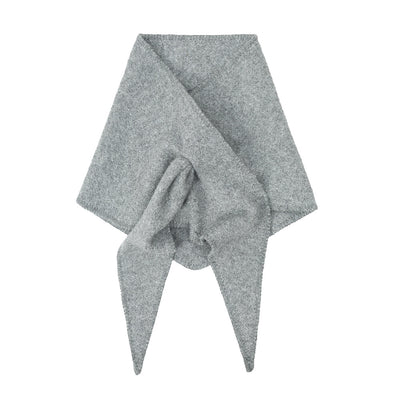 Chal Triangular de Lana Tejida con Broche Floral para Otoño e Invierno - Image 8