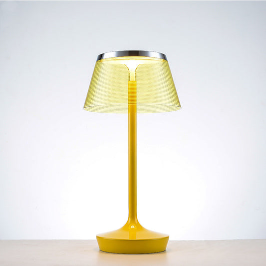 Lámpara de Mesa Minimalista Lujo para Dormitorio - Diseño Postmoderno - Image 2