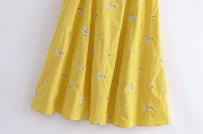 Vestido Floral con Escote Cuadrado y Moño en la Espalda - Image 10