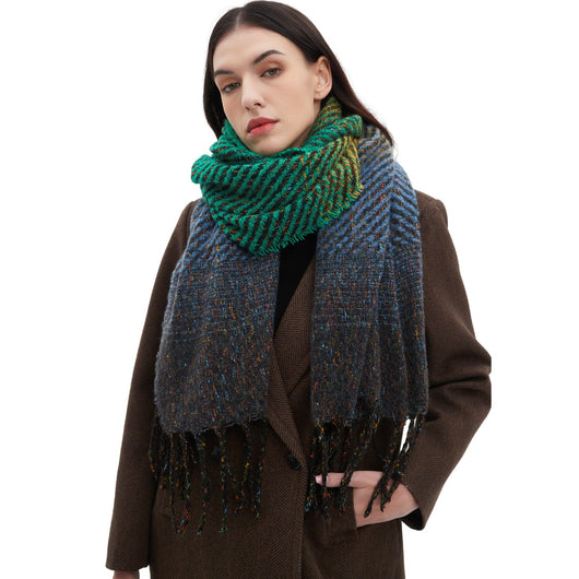 Chal Degradado con Borlas para Mujer - Estilo Europeo y Americano - Image 2