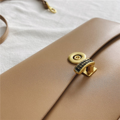 Bolso Bandolera de Cuero con Cierre Diamond Lock - Image 18