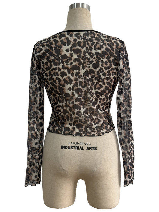 Blusa Elegante de Malla Transparente con Estampado Leopardo y Cordones - Image 9