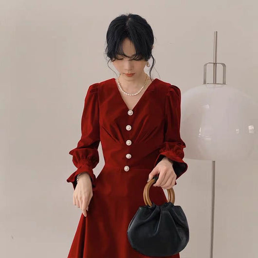 Vestido Rojo Francés con Cintura Ajustada - Image 4