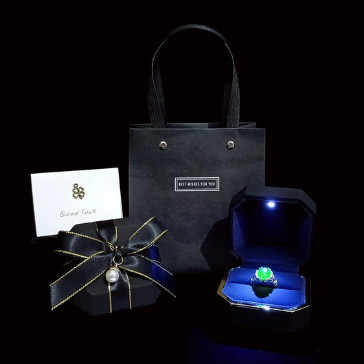 Estuche de Lujo con LED para Joyas, Relojes y Accesorios - Caja de Regalo Elegante - Image 38