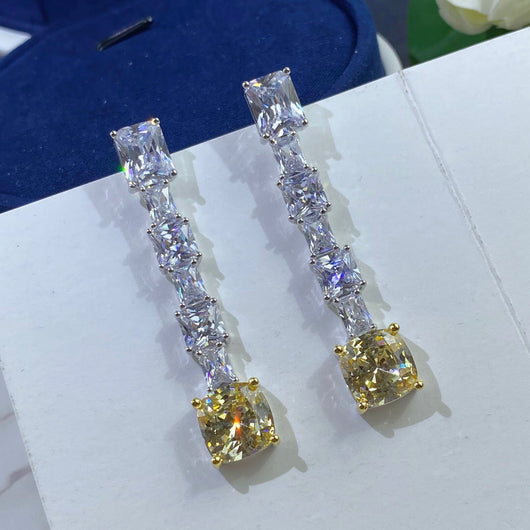 Aretes de Diamante Amarillo Trapezoidales Radiantes para Mujer - Image 5