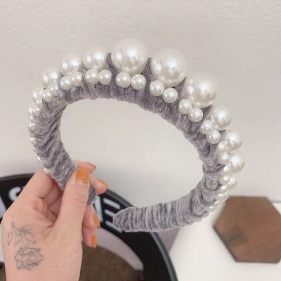 Diadema de Terciopelo con Perlas - Ancho Elegante - Image 3