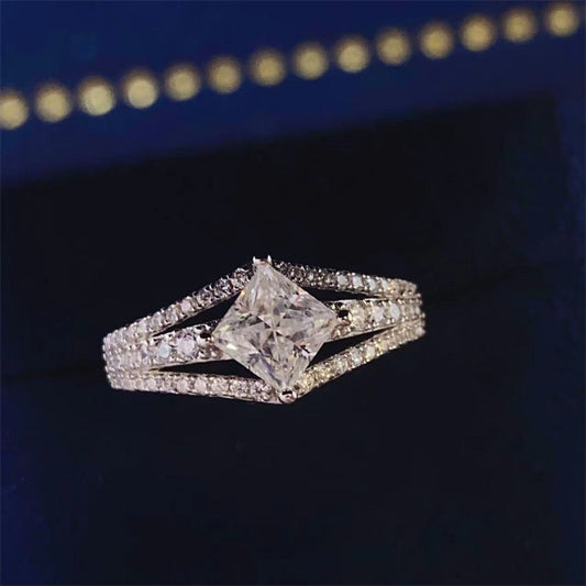 Anillo de Moissanita Cuadrada de 1 Quilate - Diamante Sintético Premium