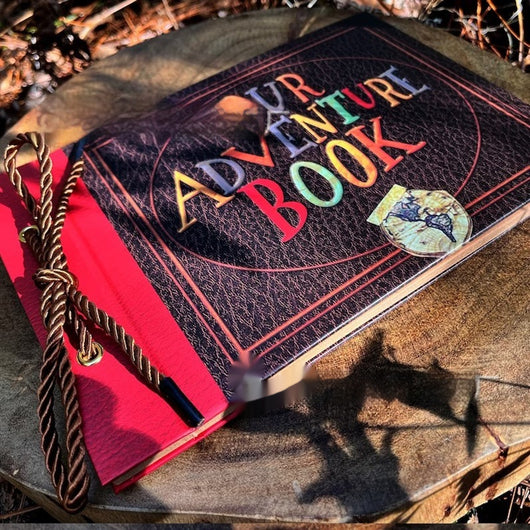 Cuaderno de Aventuras Retro en Papel Kraft con Correa - Image 3