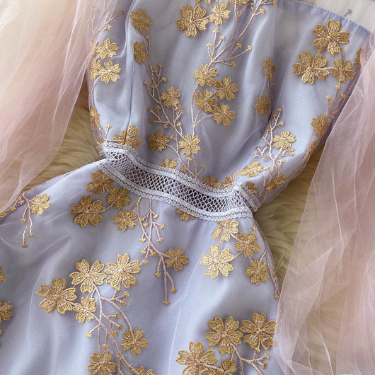 Vestido Elegante con Mangas Linterna de Malla y Bordado Calado - Image 3