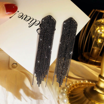 Aretes Largos de Espinela Negra con Borla en Plata - Image 7