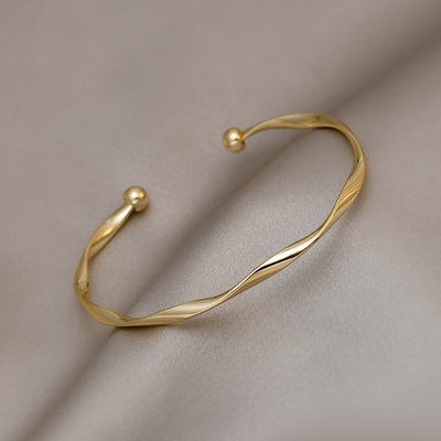 Pulsera Twisted Simple de Moda Contemporánea - Image 3