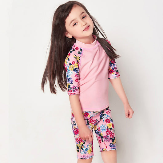 Traje de Baño Infantil Estampado con Corte Moderno - Image 3