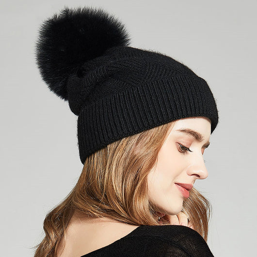 Gorro de Lana Cálido con Protección para Oídos - Image 9