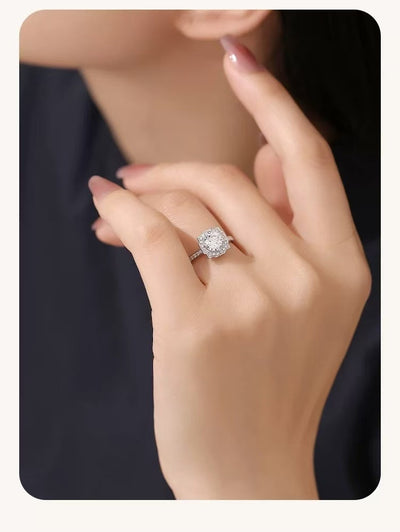 Anillo de Compromiso Clásico con Diamante de 1 Quilate Completamente Engastado - Image 8