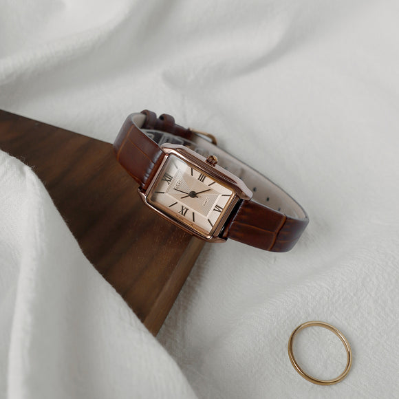 Reloj Elegante Retro para Mujer con Correa Impermeable y Esfera Cuadrada