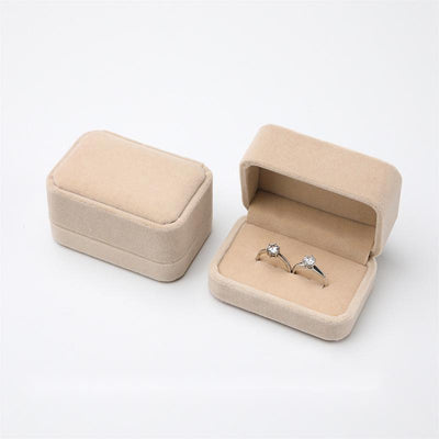 Estuche de Lujo para Anillos de Franela - Image 8