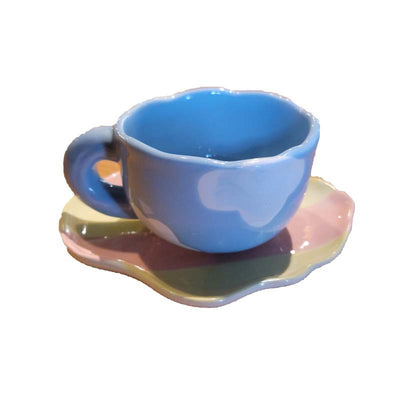 Taza de Café con Plato Decorado a Mano: Cielo Azul y Nubes Blancas - Image 5