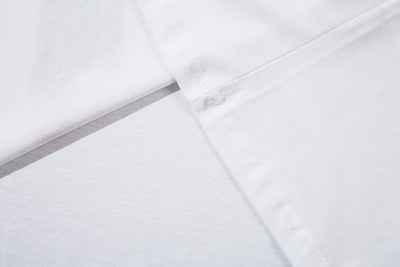 Playera para Hombre con Estampado de Mariposa y Cristales Brillantes - Image 8