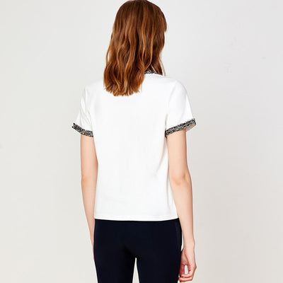 Blusa Suelta de Verano para Mujer con Cuello en V y Detalles Deshilachados - Image 4
