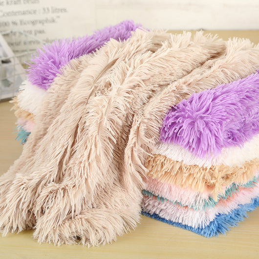 Colchoneta de Descanso para Perros en Felpa Beige - Image 9