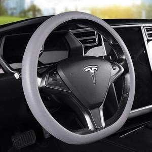 Funda Universal de Silicona para Volante - Antideslizante Todo Clima - Image 2
