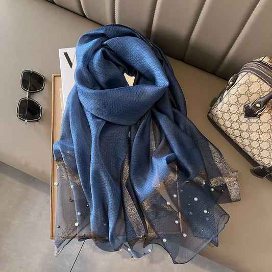 Pañuelos de Seda Largos: Tu Accesorio Versátil para Primavera, Otoño e Invierno
