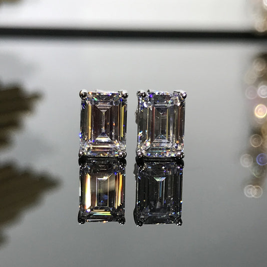 Aretes de Plata 925 con Diamante Rectangular de Alto Carbono - Image 2