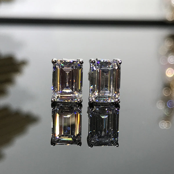 Aretes de Plata 925 con Diamante Rectangular de Alto Carbono