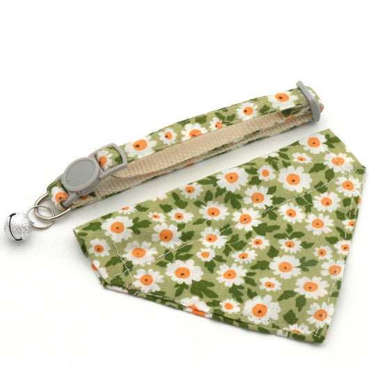 Pañoleta Triangular Floral para Mascotas Talla Pequeña - Image 11