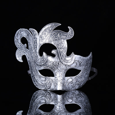Máscara Plástica Vintage con Diseño Creativo para Fiestas de Halloween - Image 8