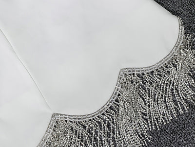 Traje Elegante Escote V con Falda Corta de Flecos Brillantes - Image 20
