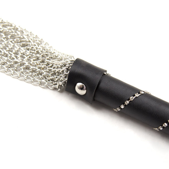 Set de Accesorios de Cuero con Cadena y Látigo para Parejas