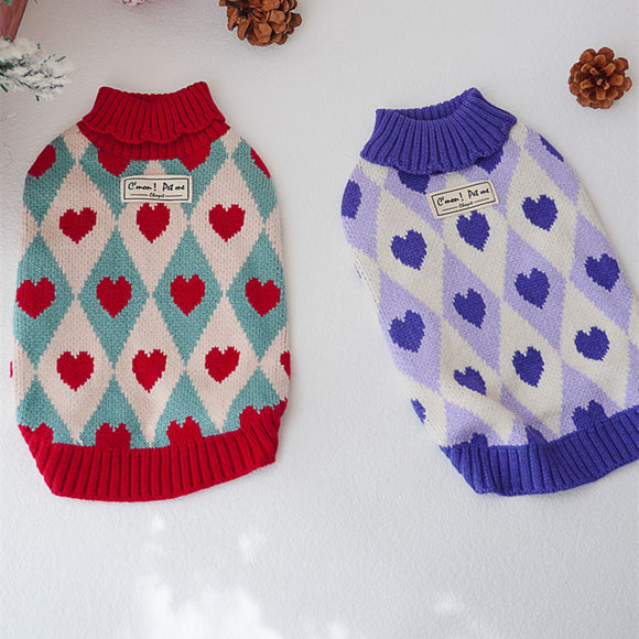 Suéter Navideño para Gatos con Diseño de Rombos y Amor
