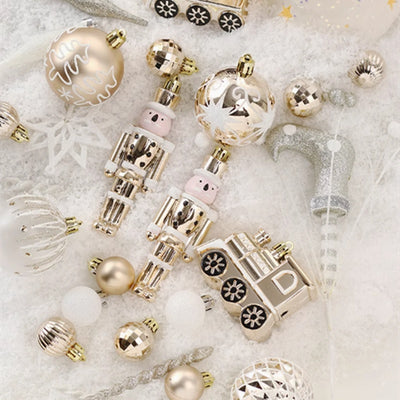 Adornos Navideños 6CM PET Pintados a Mano