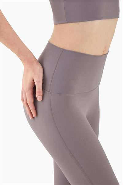 Pantalones Deportivos Cintura Alta Ajustados en Nude - Image 23